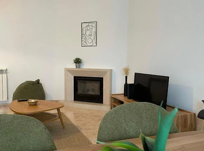 Zulla Moradia T3, Do Norte