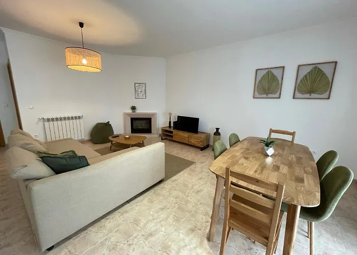 Zulla Moradia T3, Do Norte *