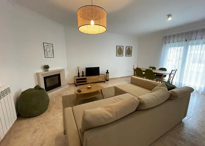 Zulla Moradia T3, Do Norte *